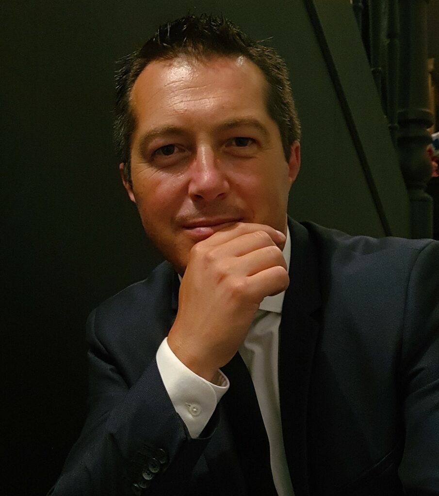 Olimpiu Salcou, fondateur de Thessalia